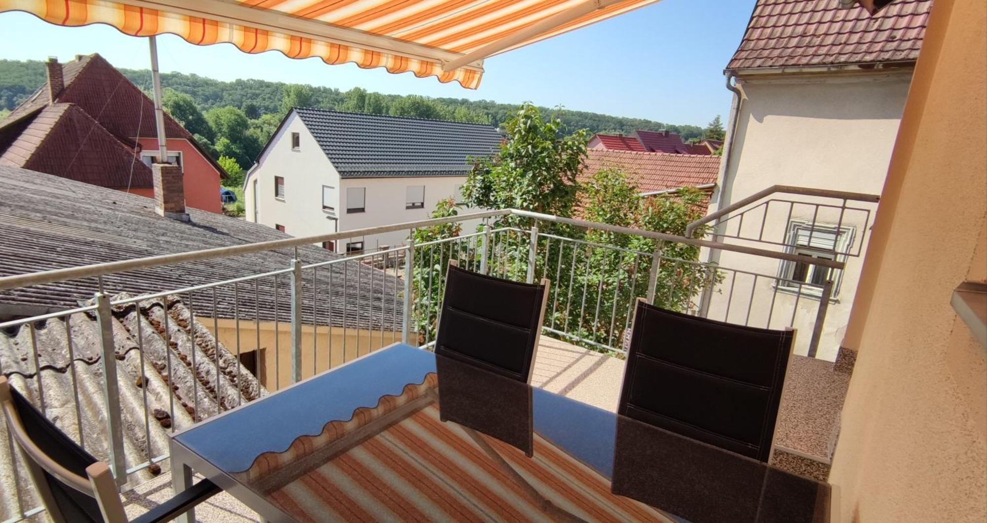Ferienwohnung Nadine Petschler Obereisenheim Exterior photo